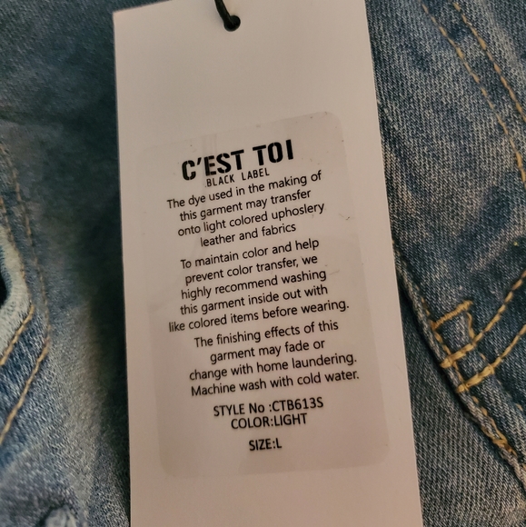 C'EST TOI Large Distressed Shorts - Picture 2 of 3